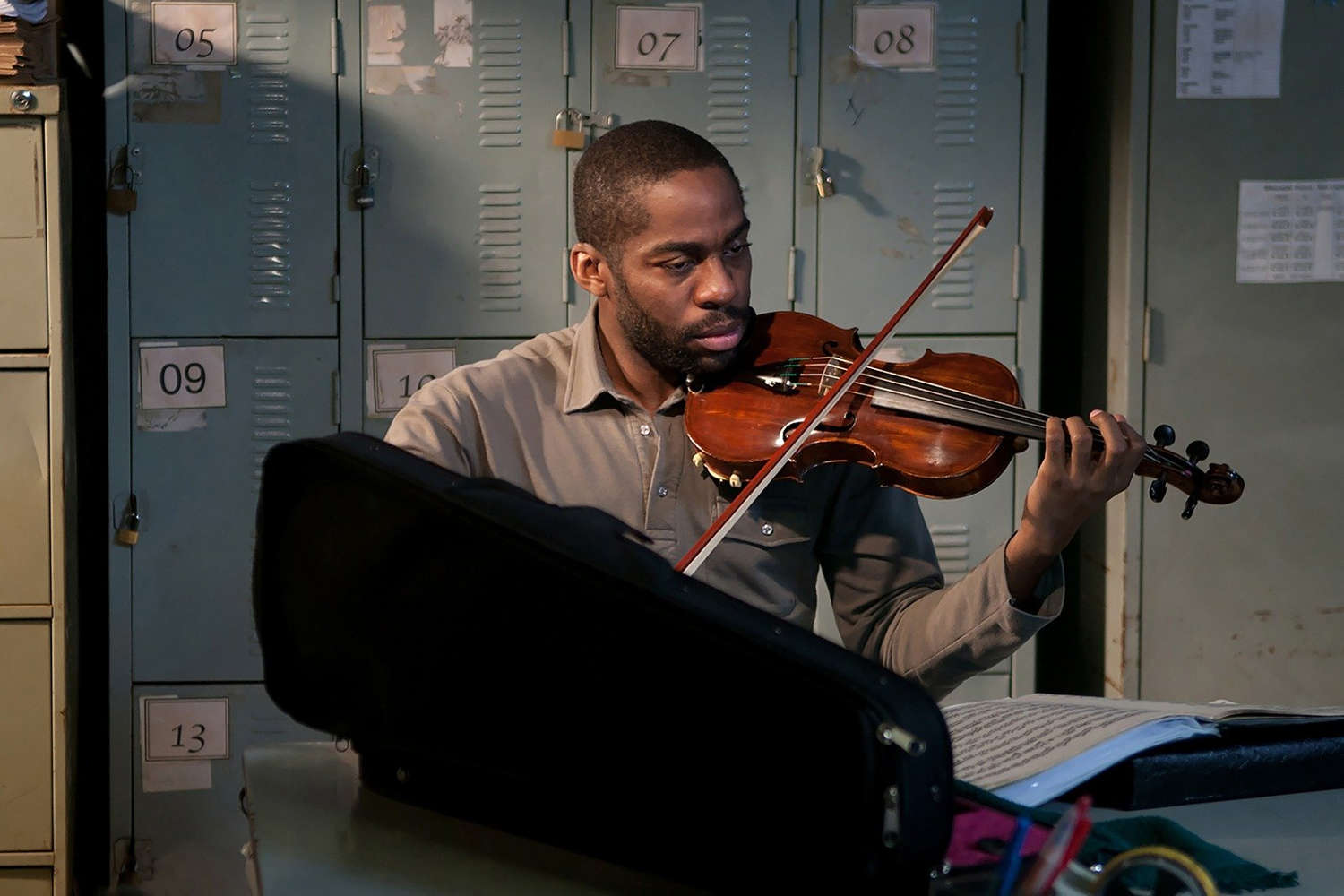The Violin Teacher (2015)