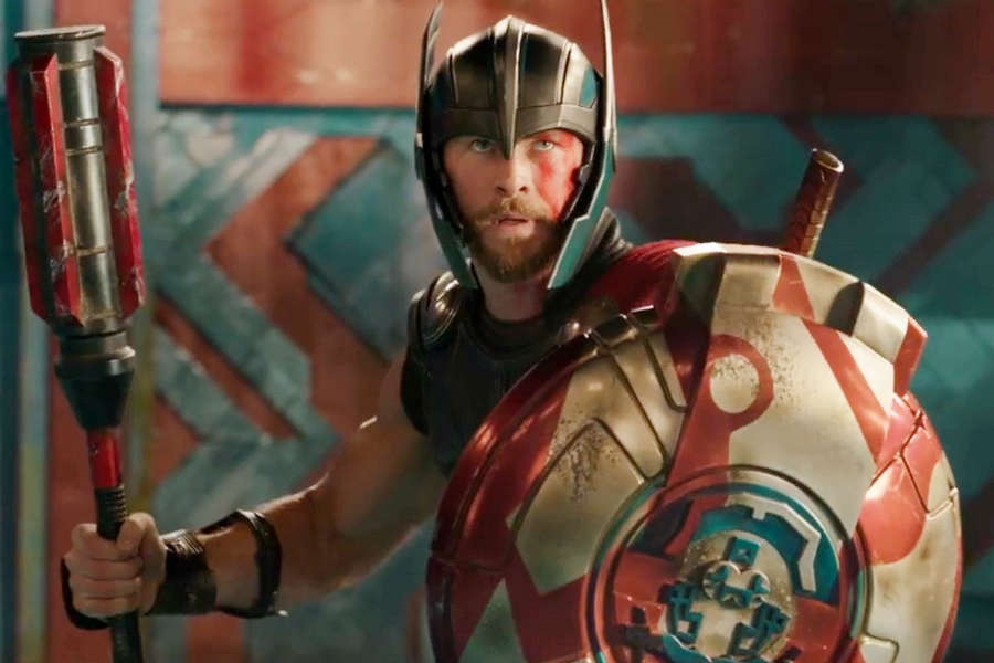 Nieuwe trailer Thor: Ragnarok toont Doctor Strange